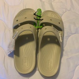 Brand new Men’s crocs
